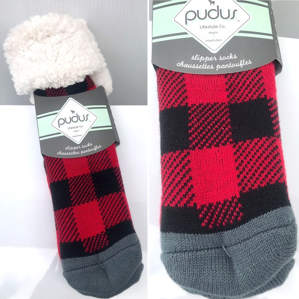 Pudus red & black Buffalo plaid slipper socks vegan NWT